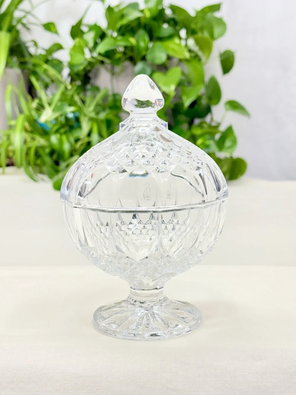 Vintage Cristal d’Arques Longchamp 24% Lead Crystal Candy Dish with Lid